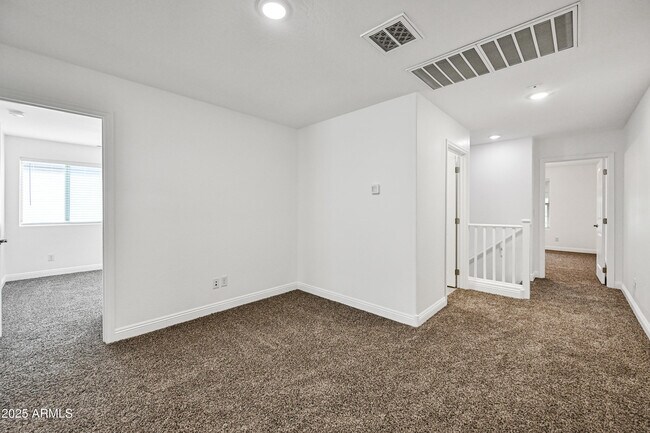 Building Photo - 4831 S Turbine