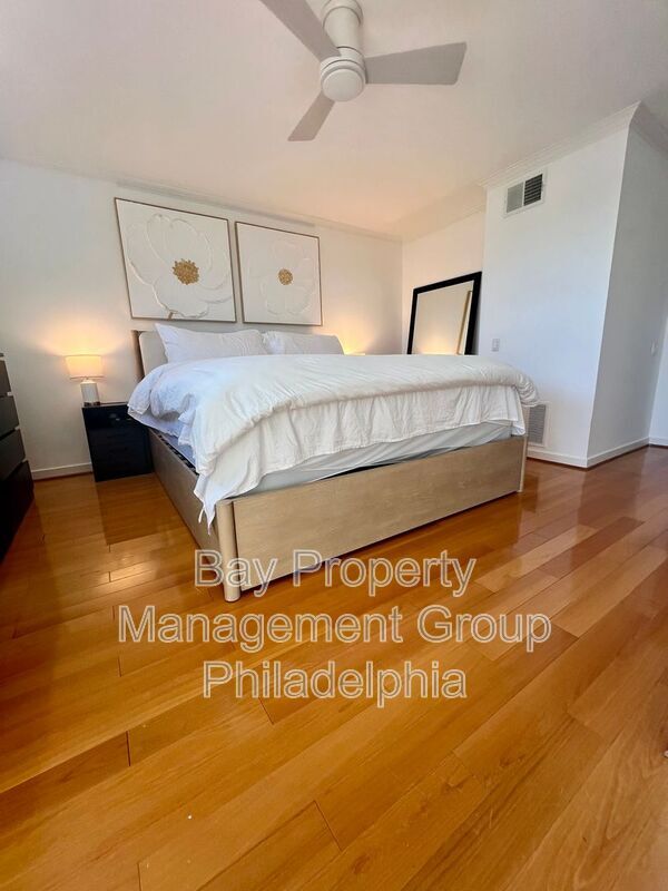 Building Photo - 834 N Newkirk St