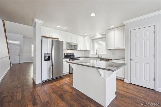 Building Photo - 9695 E 112th Dr