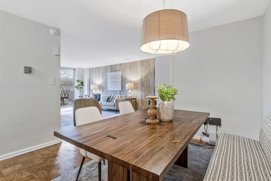 Spacious dining area - 2939 Van Ness St NW