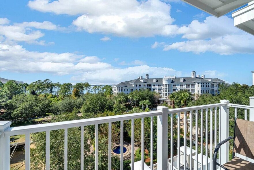 Building Photo - 2 Grand Sandestin Blvd