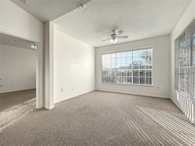 Building Photo - 13028 Plantation Park Cir