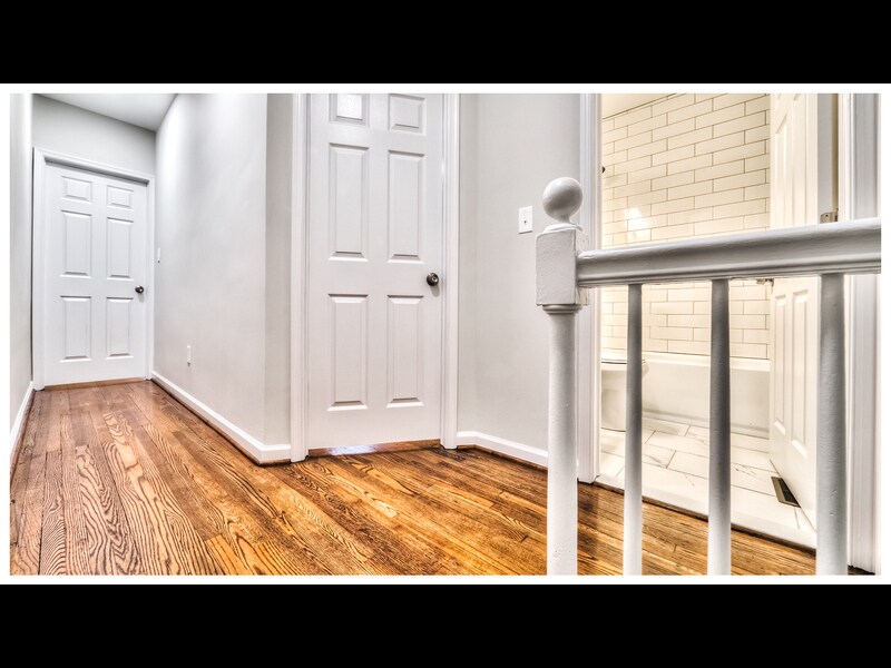 Building Photo - 3336 W Caton Ave