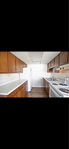 Building Photo - 293-299 Northwood Dr