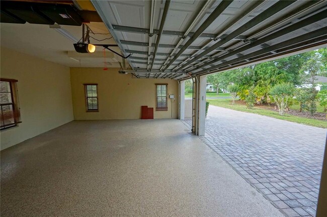 Building Photo - 1720 Brackenhurst Pl