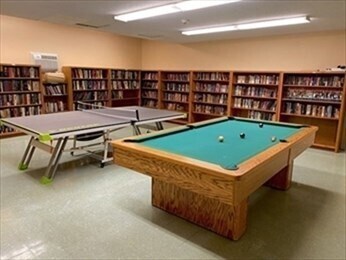 Building Photo - 1550 Worcester Rd