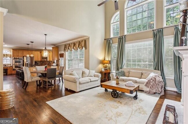 Building Photo - 1124 Promontory Dr