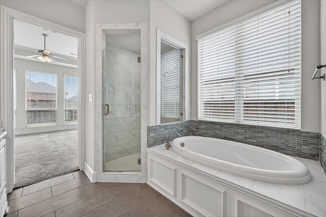 Building Photo - Gorgeous Custom Home in the Phillip Creek Ranch - Frisco ISD!