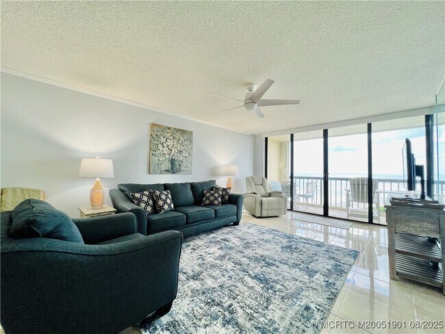 Building Photo - 9500 S Ocean Dr