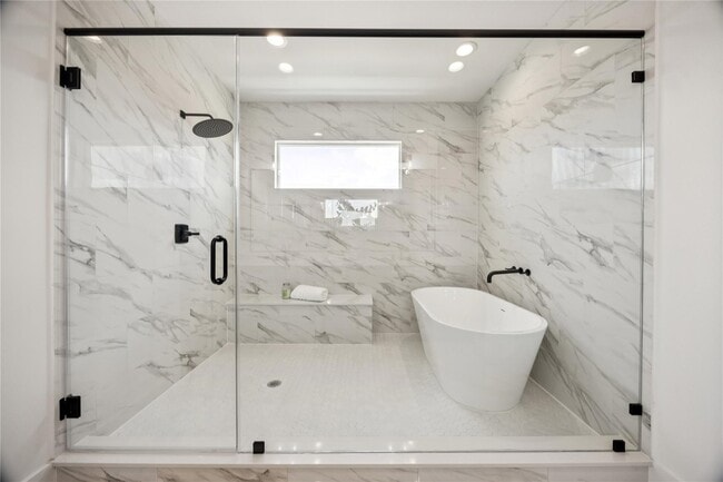 Building Photo - 2810 Mills St