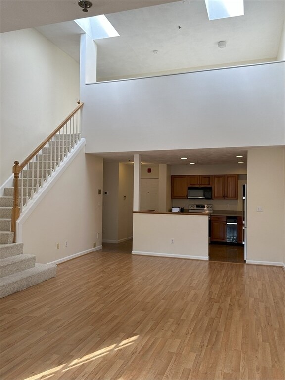 Building Photo - 661 Lowell St