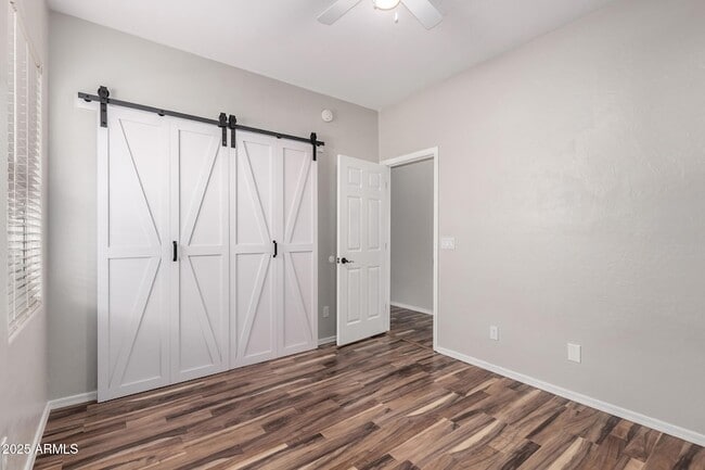 Building Photo - 3433 E Bluebird Pl