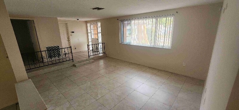 Building Photo - 5653 Andrea Dr