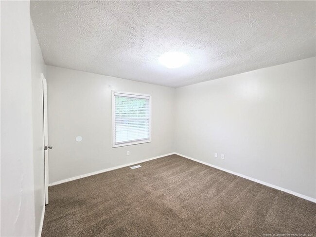 Building Photo - 425 Morley Dr