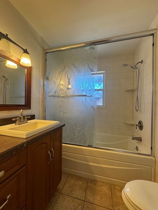 Building Photo - Beautiful Beachside Home in Ormond Beach!