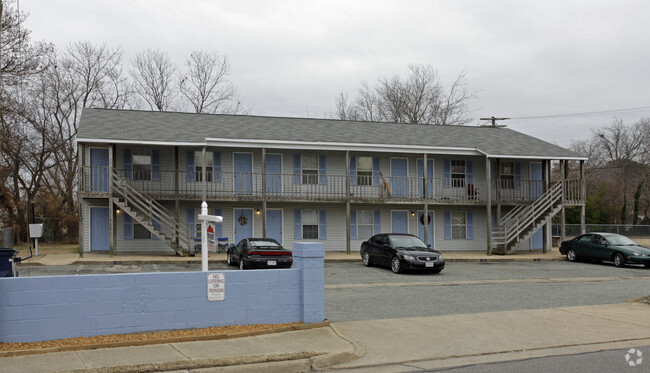 Building Photo - Buckroe Kove