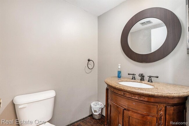 Building Photo - 1954 Atlas Ct