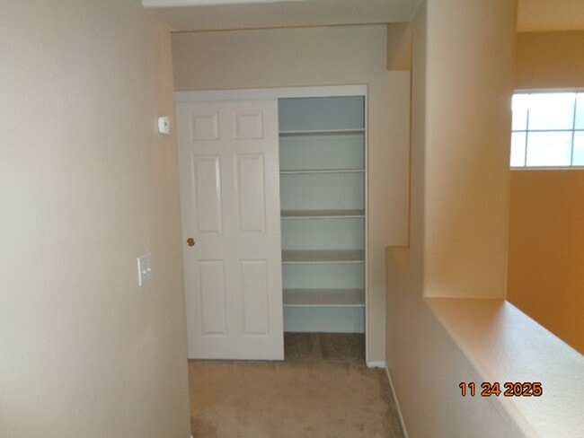 Building Photo - Gorgeous 2 Story Home Built in 1996 with 2476 sq. ft.