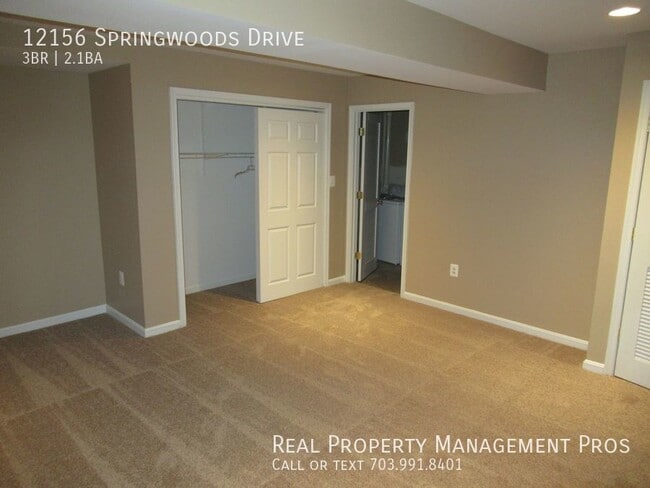 Building Photo - New Paint