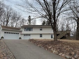 Building Photo - 20515 Manor Rd