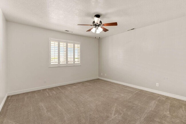 Building Photo - Beautiful Foremaster Ridge Home