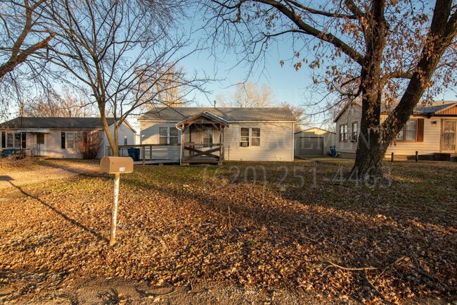 Building Photo - 2 Bedroom 1 Bathroom on cul-de-sac