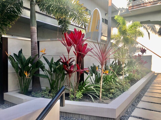 Building Photo - 1702 Hermosa Ave