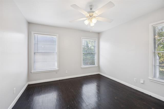 Building Photo - 10433 Cayuga Dr