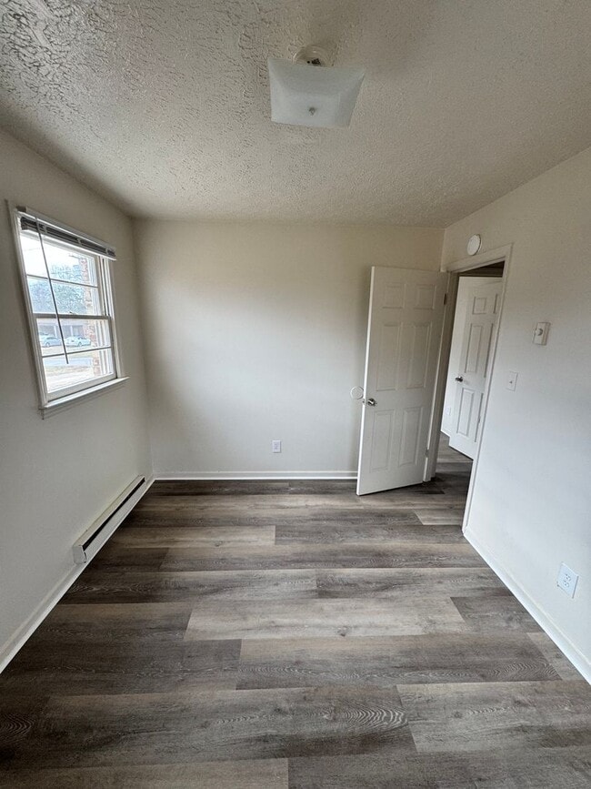 Building Photo - 3/1 in Shelby, NC