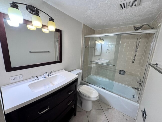 Building Photo - 2763 Woodgate Ln