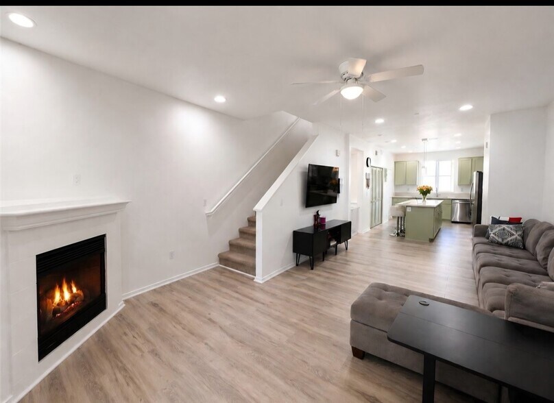 Building Photo - 1572 Hackberry Pl