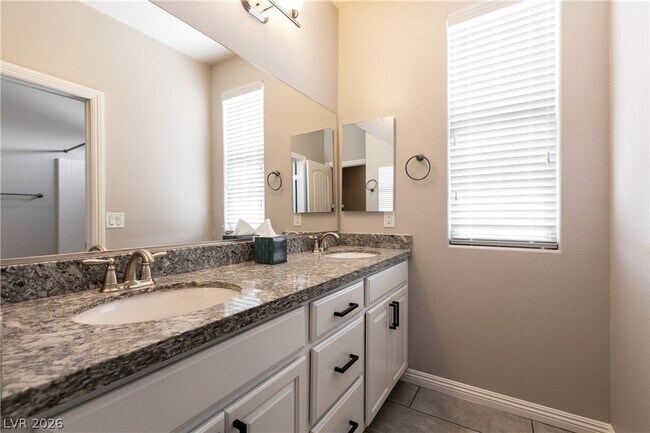 Building Photo - 5048 Royal Indigo St