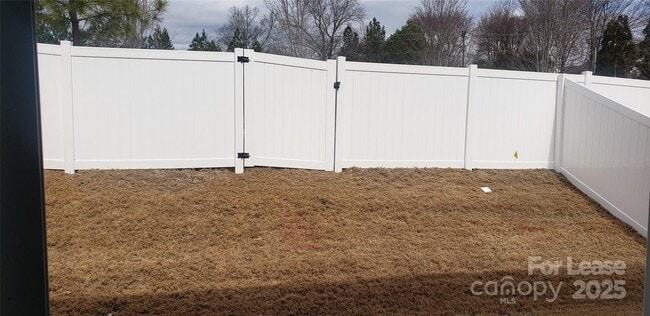 Building Photo - 10408 Dalton Woods Ct NW