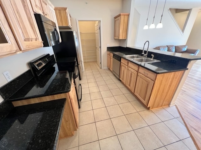 Kitchen - 229 Scio Village Ct