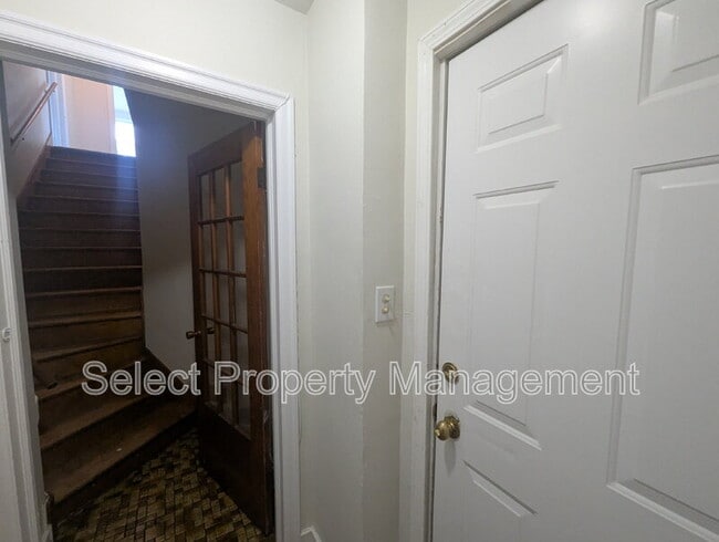 Building Photo - 1226 Elmwood Ave