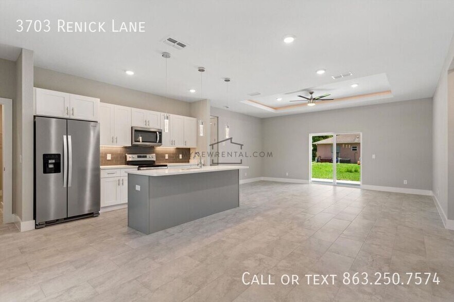 Building Photo - 3703 Renick Ln