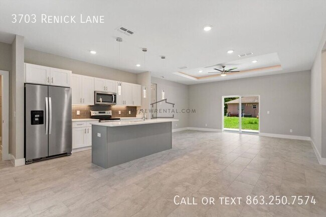 Building Photo - 3703 Renick Ln