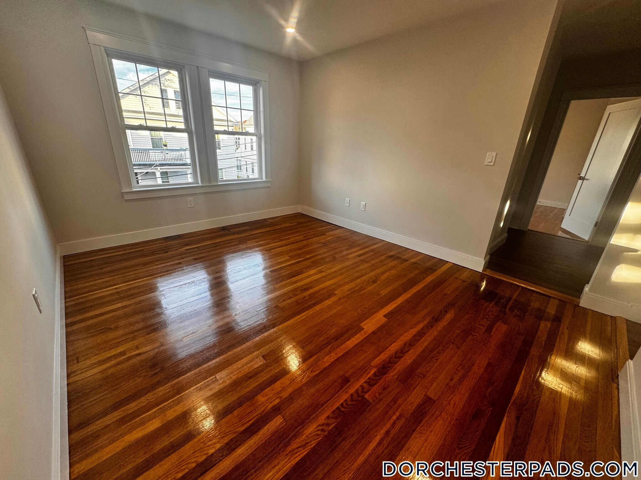 Building Photo - 72 Belden St