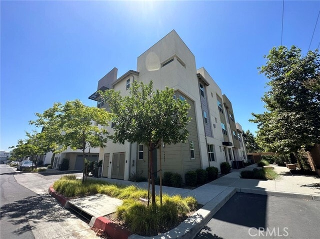 Primary Photo - 10517 Huxley Dr