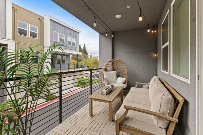 Building Photo - 5723 Synergy Ct