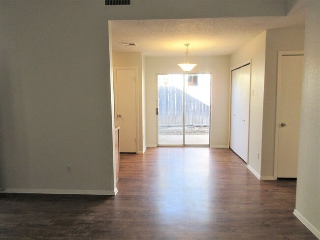 Building Photo - 12321 Patron Dr