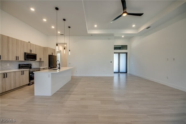 Building Photo - 1531 NW 40th Pl