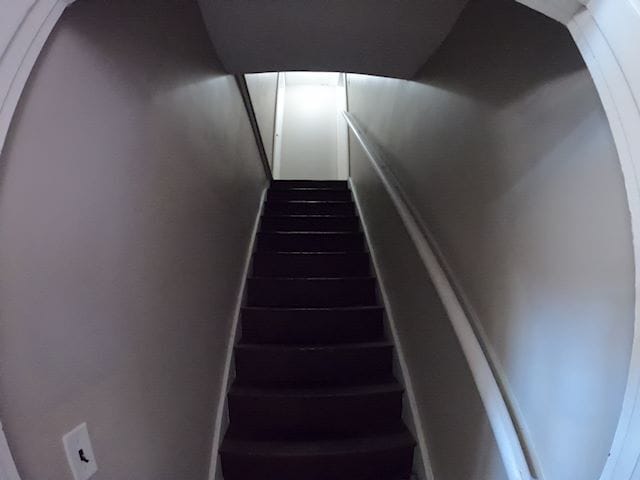 stairs - 146 Mill St