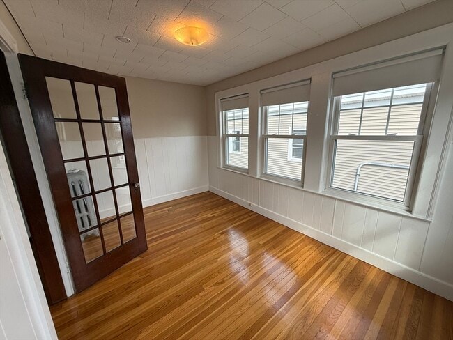 Building Photo - 66 Brock St