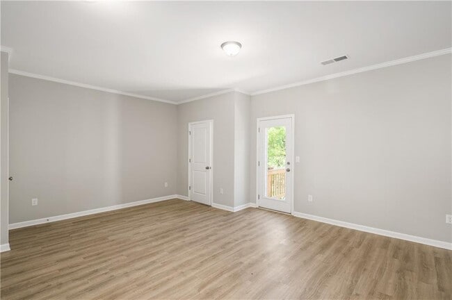 Building Photo - 2826 Laurel Ridge Cir