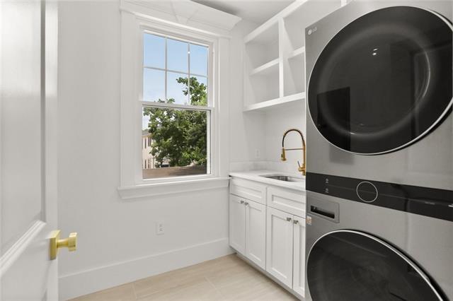 Building Photo - 2835 Pine St