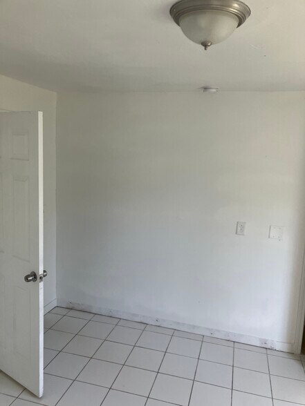 Building Photo - 6152 Jackson Hwy SW