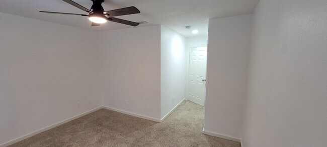 Building Photo - 3116 Bolt St