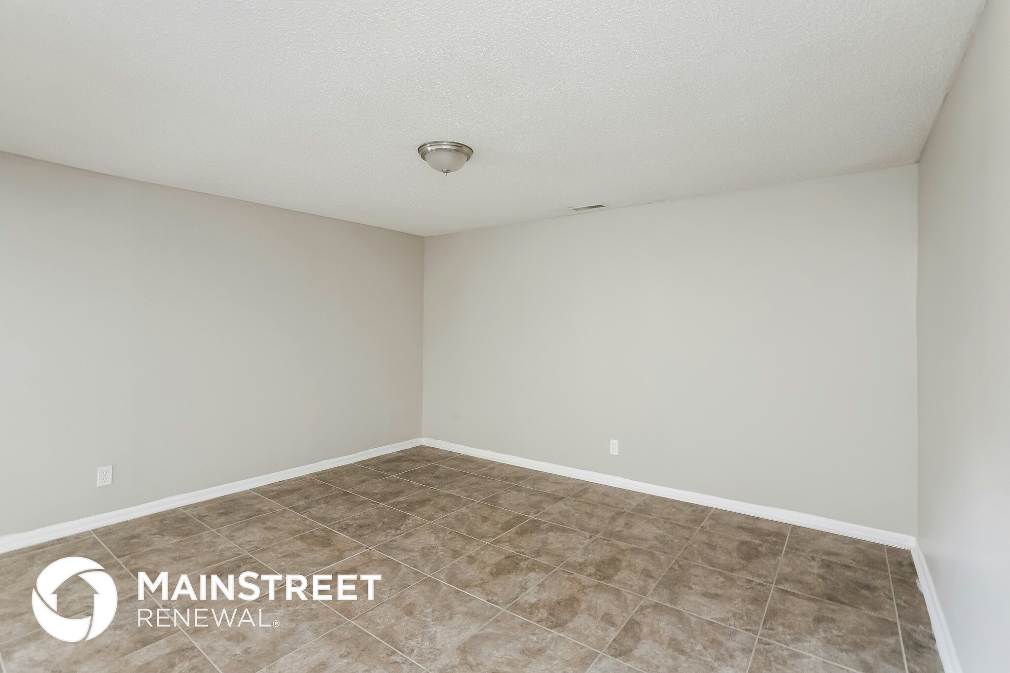 Building Photo - 2839 S Oxford St