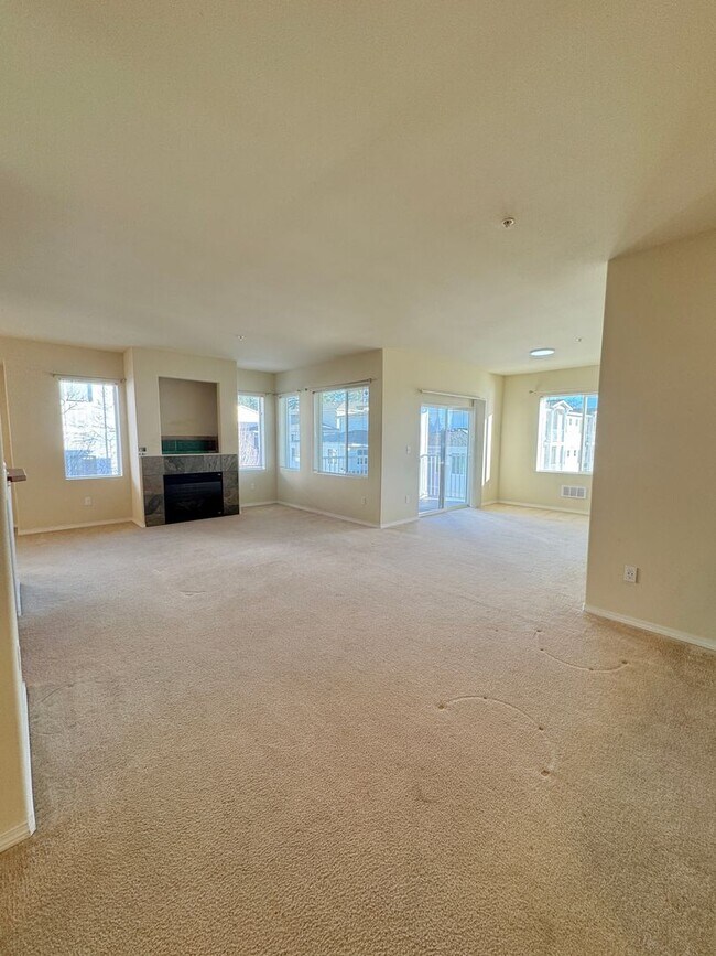 Building Photo - 2Bd/2Ba Bothell Condo